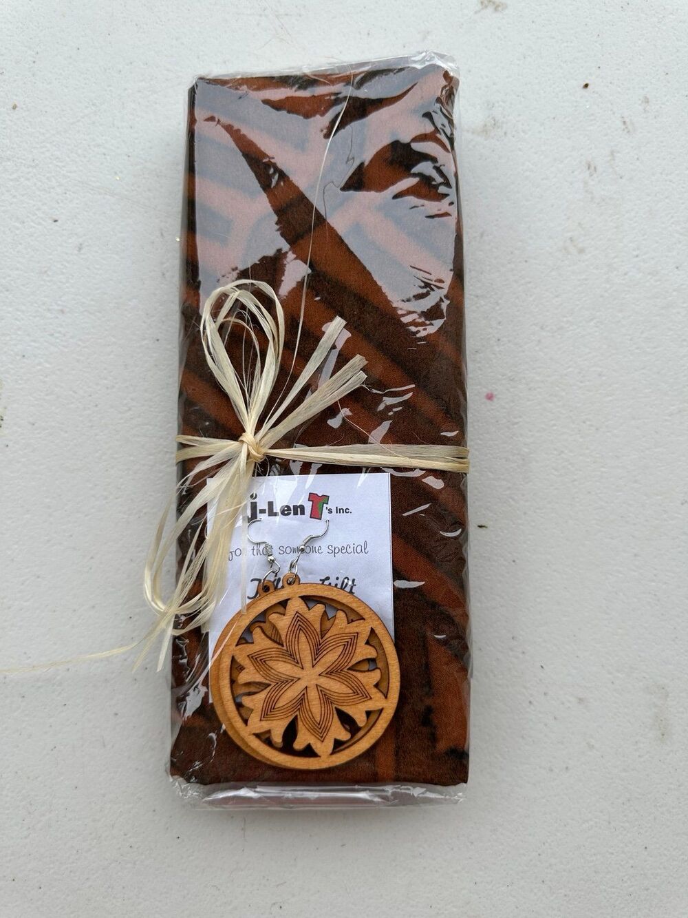 NIP J-Len T's Samoan Brown Lavalava Fa'a-Laupaogo Design Pareu Wooden Earrings